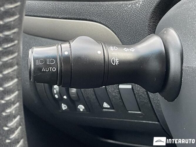 renault Scenic X-Mode 2013