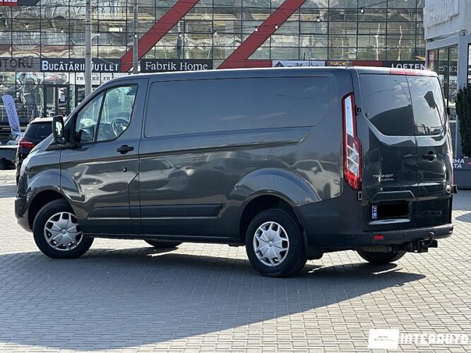 ford Transit 2017