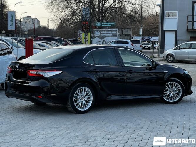 toyota Camry 2019