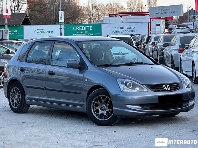 Honda Civic 2004 doar la InterAuto