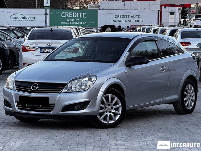 Opel Astra 2005 doar la InterAuto