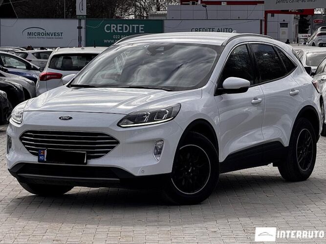 Ford Kuga 2021 doar la InterAuto