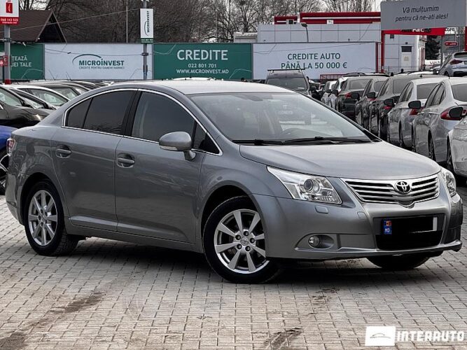 toyota Avensis 2010