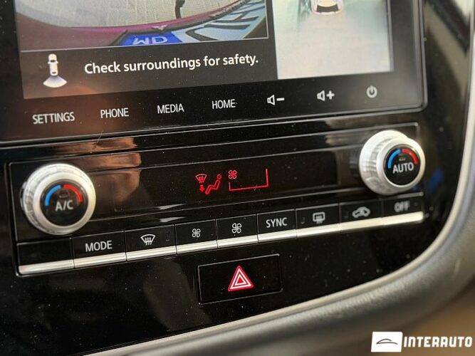 mitsubishi Outlander 2020