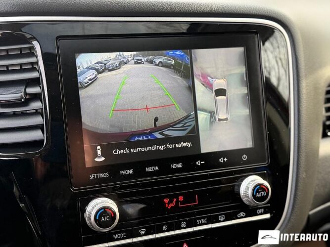 mitsubishi Outlander 2020