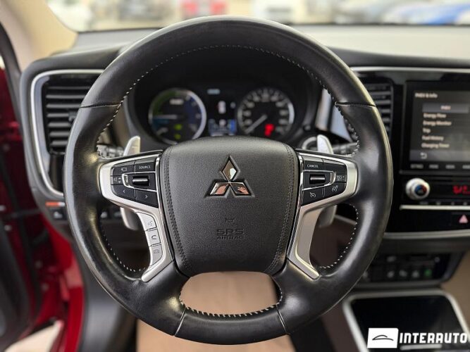 mitsubishi Outlander 2020