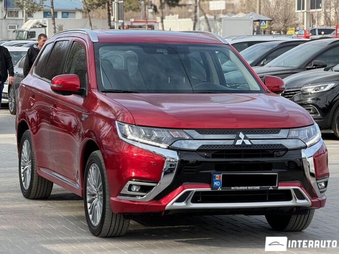 mitsubishi Outlander 2020