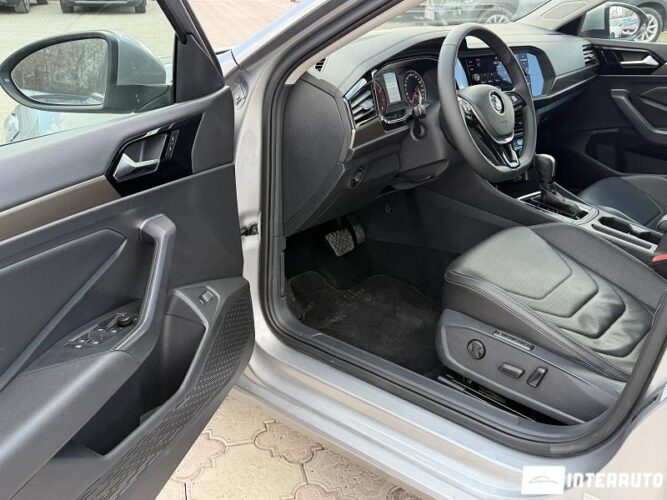 volkswagen Jetta 2020