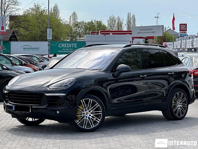 Porsche Cayenne S 2015 doar la InterAuto