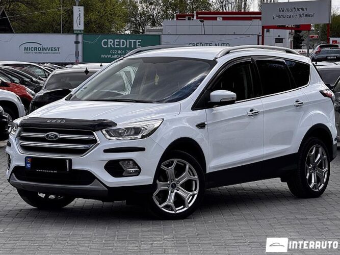 Ford Kuga 2018 doar la InterAuto