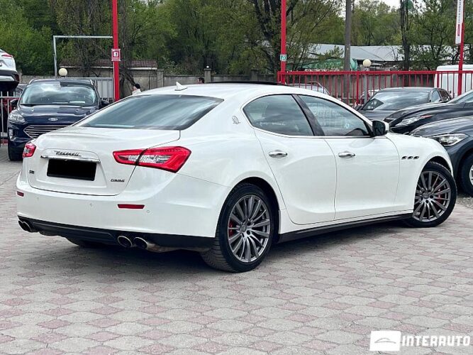 maserati Ghibli 2016