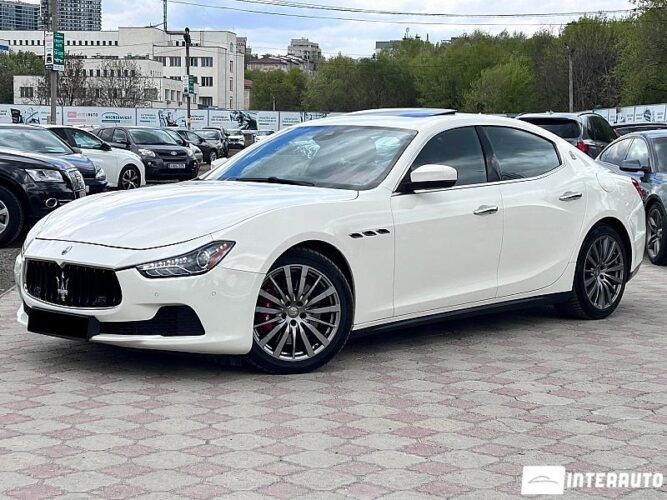 Maserati Ghibli 2016 doar la InterAuto
