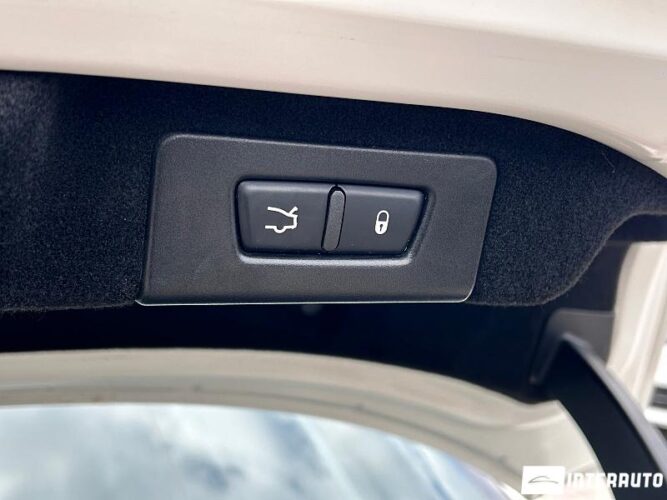 maserati Ghibli 2016