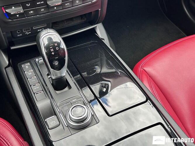 maserati Ghibli 2016