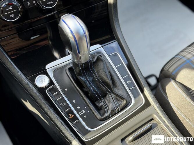 volkswagen Golf GTE 2018