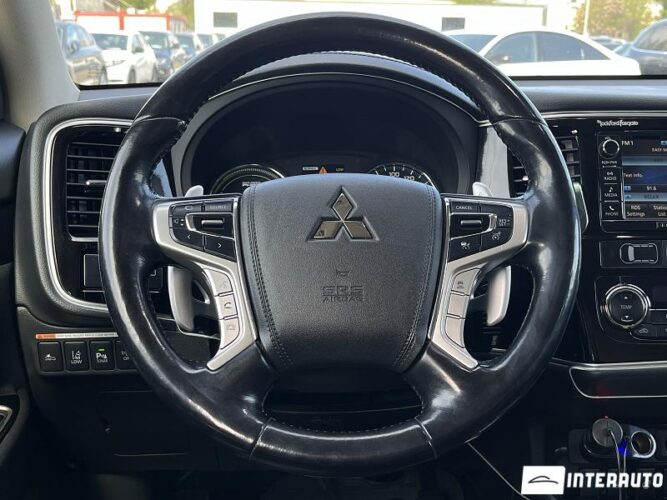 mitsubishi Outlander 2016