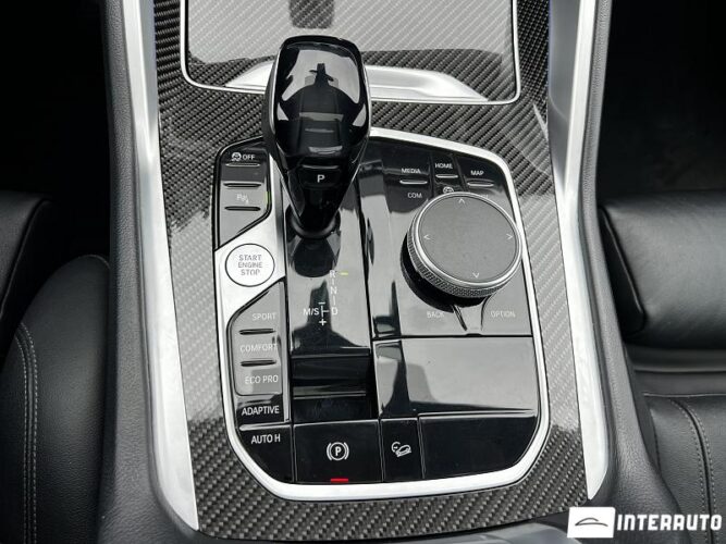 bmw X6 4.0D 2021