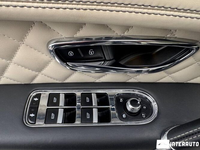 bentley Bentayga 2019