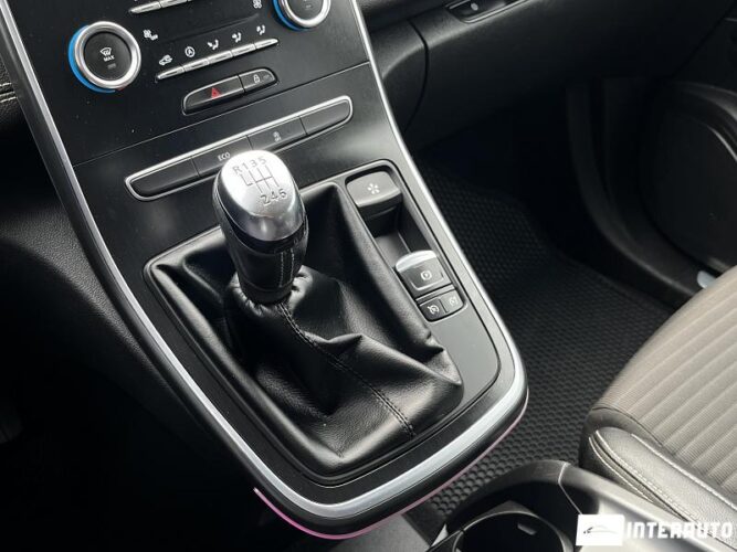 renault Grand Scenic 2017