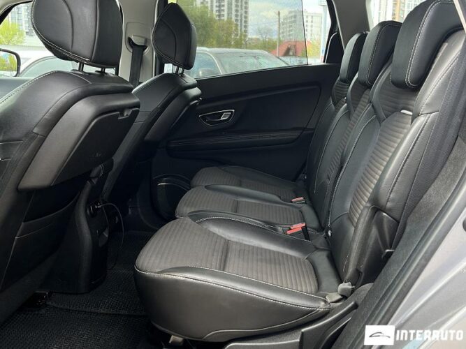 renault Grand Scenic 2017