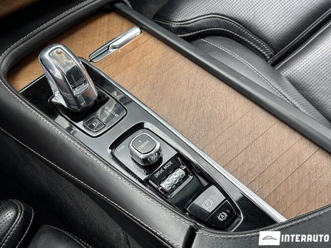 volvo XC 90 2017