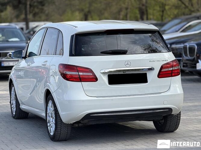 mercedes B 250E 2015