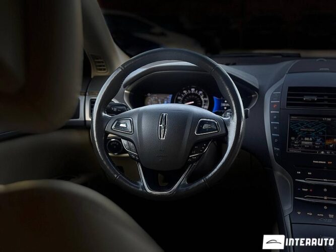 lincoln MKZ 2013
