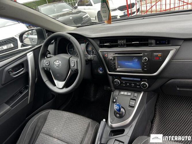 toyota Auris 2014