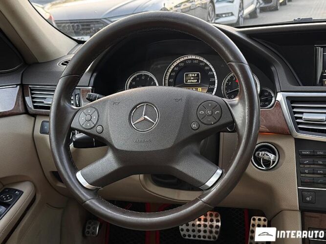mercedes E 200 2011