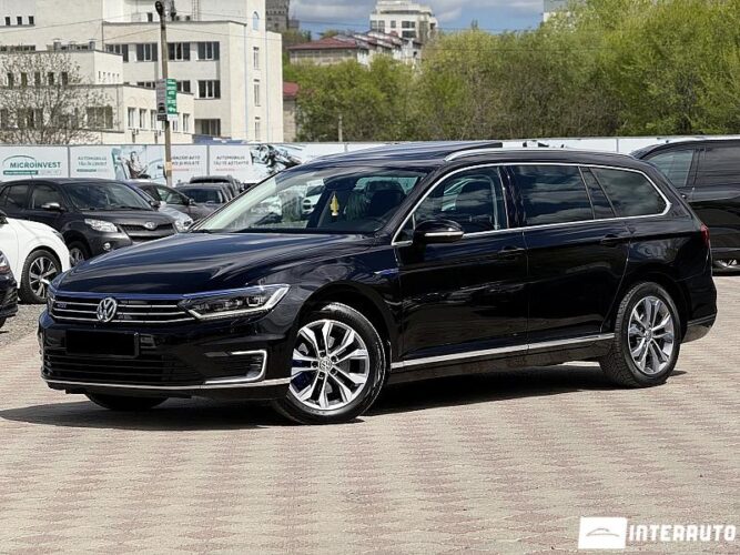 Volkswagen Passat GTE 2016 doar la InterAuto