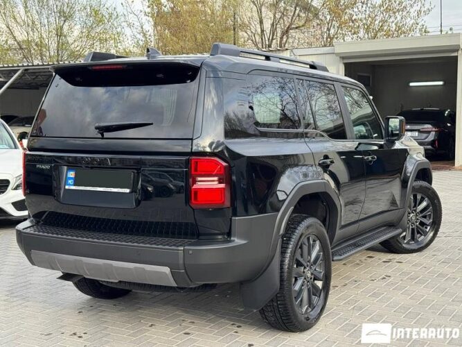 toyota Land Cruiser Prado 2024