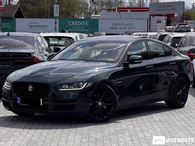 Jaguar XE 2015 doar la InterAuto
