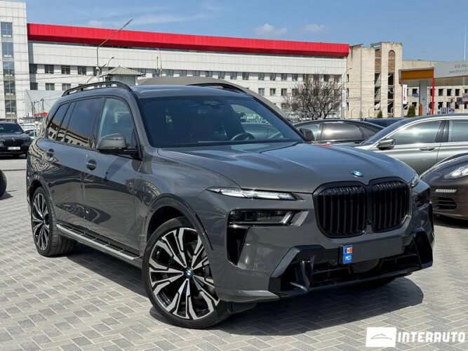 BMW X7 4.0i 2023 doar la InterAuto