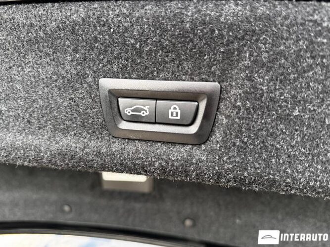 bmw 330 2019