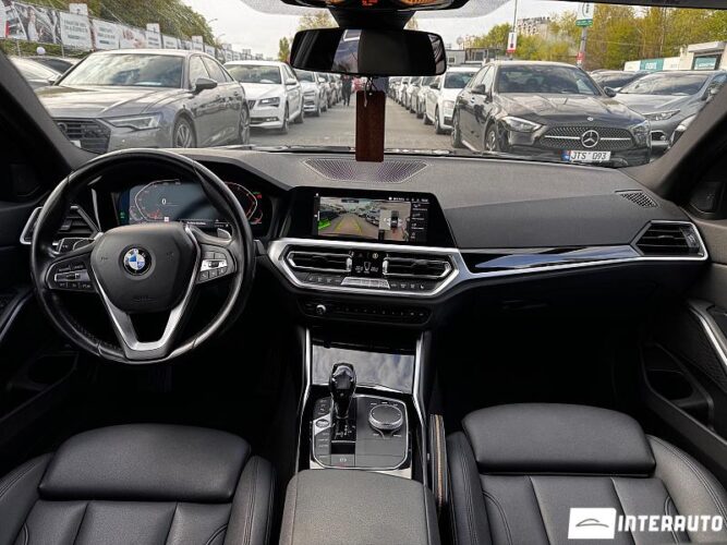 bmw 330 2019