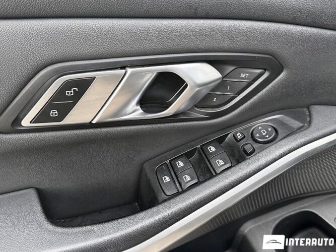 bmw 330 2019