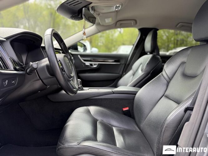 Volvo S 90 38 volvo S 90 2019