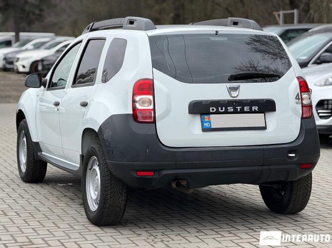 dacia Duster 2015