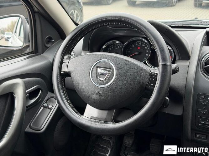 dacia Duster 2015