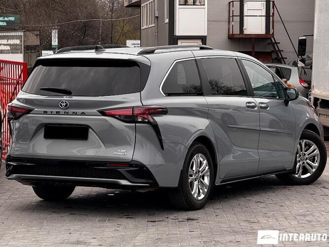 toyota Sienna 2023