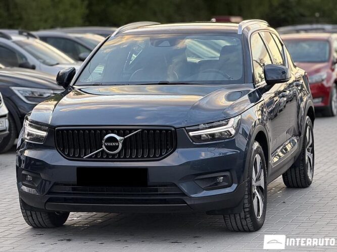 Volvo XC 40 2020 doar la InterAuto