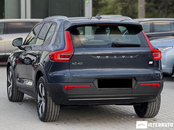 volvo XC 40 2020