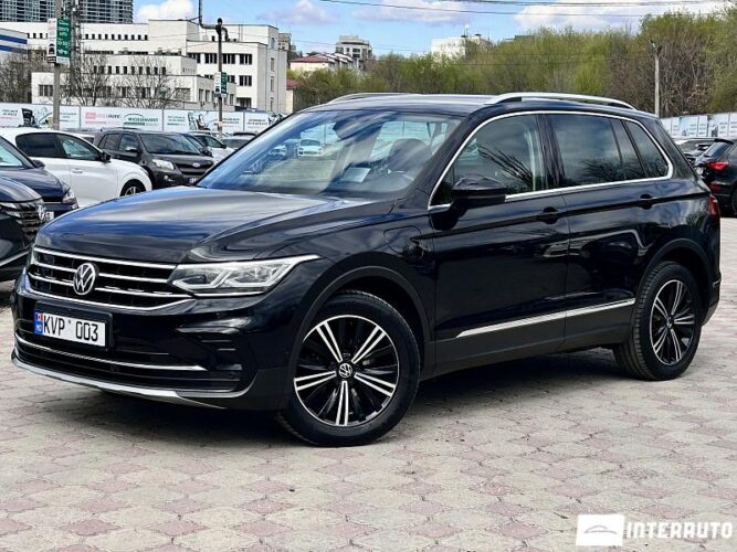 Volkswagen Tiguan 2021 doar la InterAuto