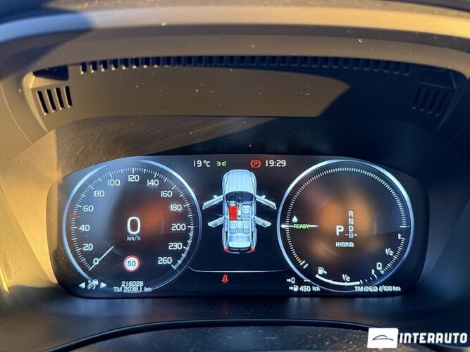 volvo XC 60 2019