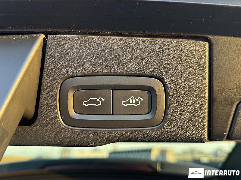 volvo XC 60 2019
