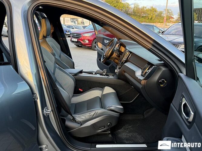 volvo XC 60 2019