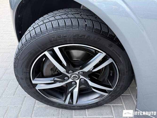 volvo XC 60 2019