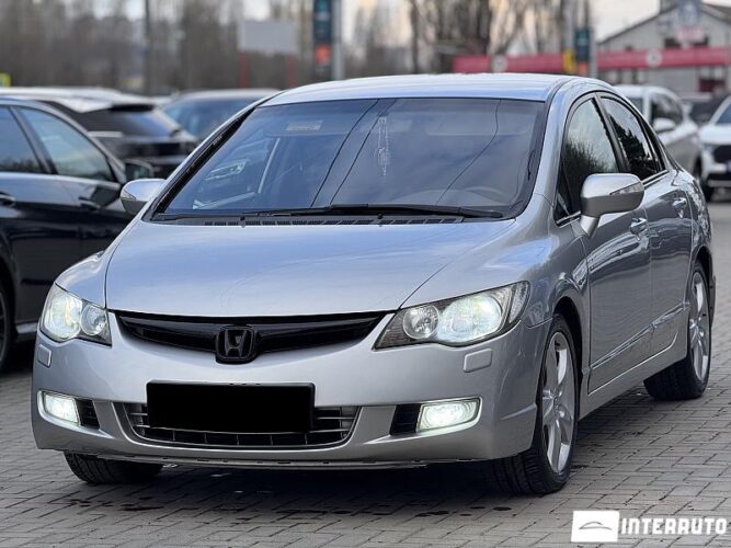 Honda Civic 2007 doar la InterAuto