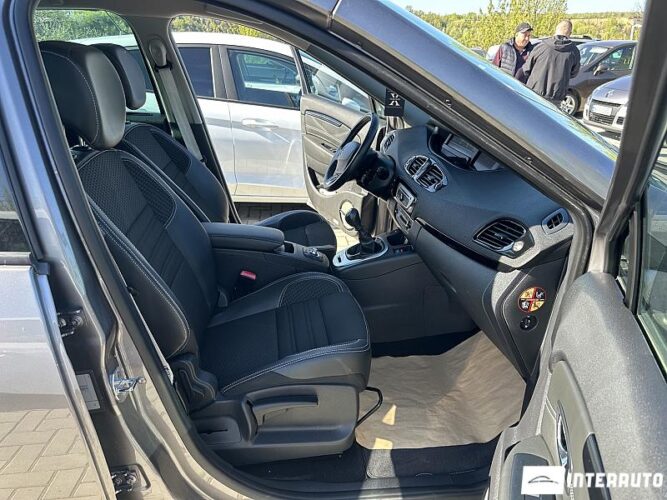 renault Grand Scenic 2015