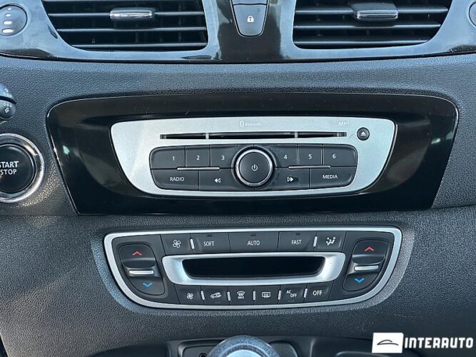 renault Grand Scenic 2015